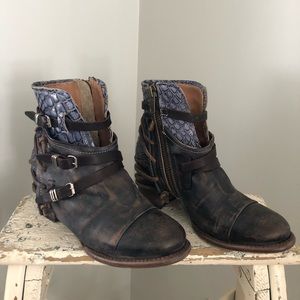 Freebird Booties - Crue